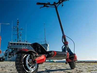 Πώς να συνδέσετε μια μπαταρία 36v για ένα ηλεκτρικό σκούτερ - Πλήρης οδηγός